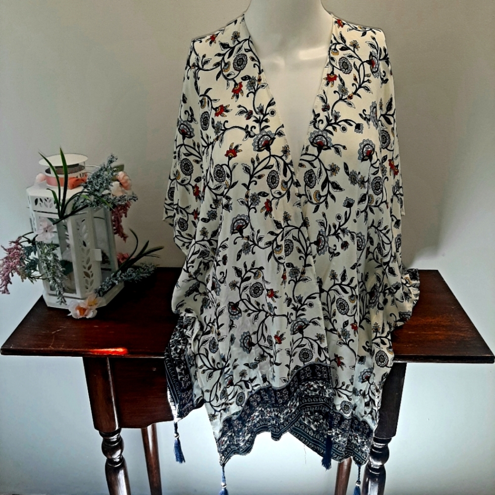 Dress Barn Cover up